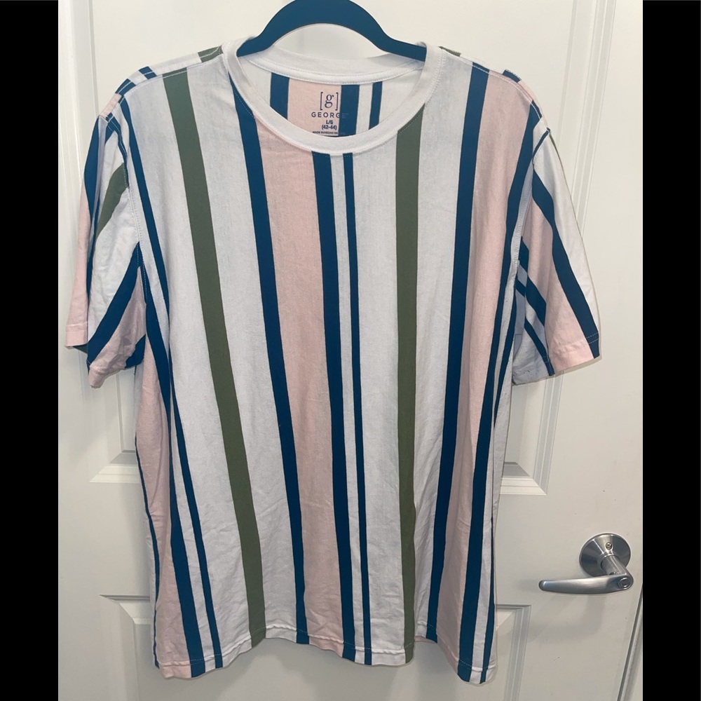 Shortsleeved shirt